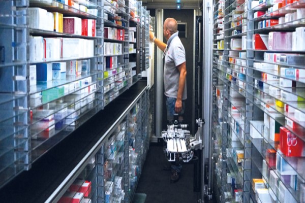 Pharmacies/Chemist's/Drugstores