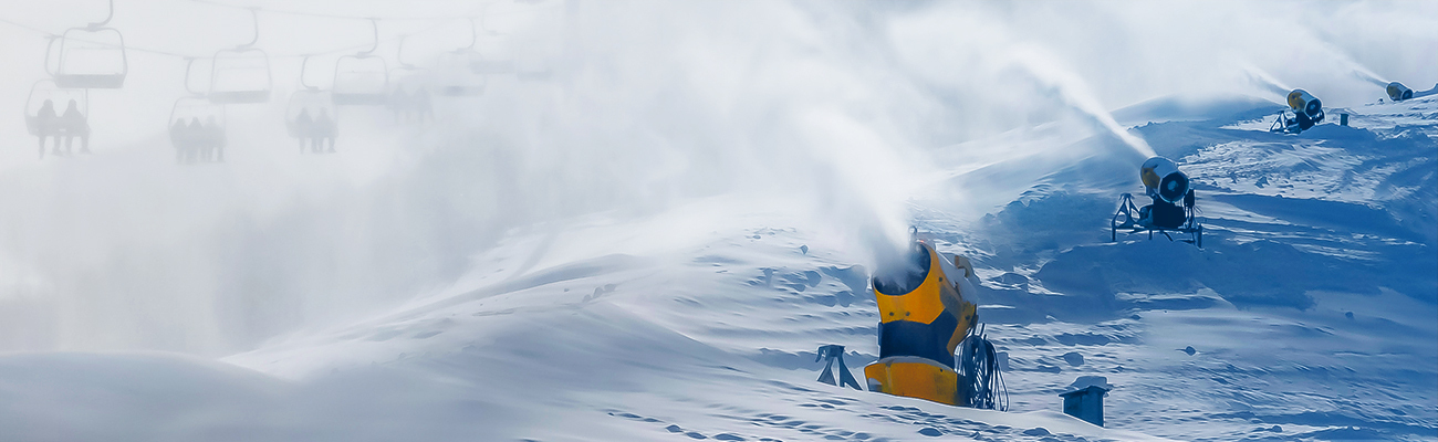 Stable and Reproducible Measurement Under Intense Vibration of Snow Cannons